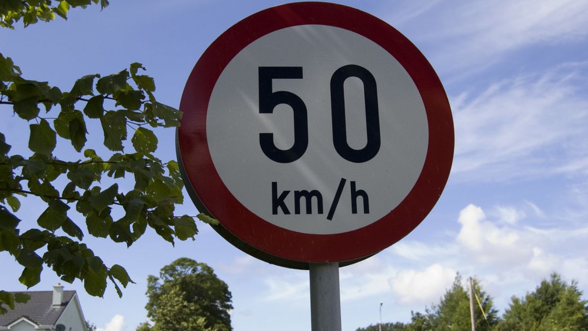50 km/h road sign in Ireland