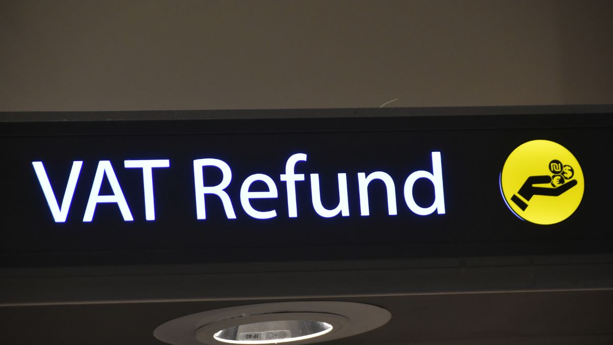 Sign for customs and vat refund office in airport