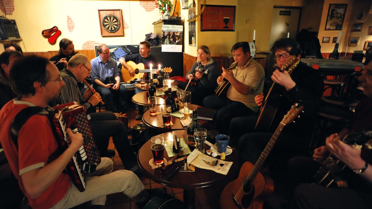 Traditional Folk Session in an Irish pub