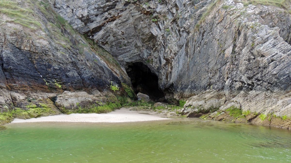Cave at Maghera Beach, Ardara, Co Donegal.