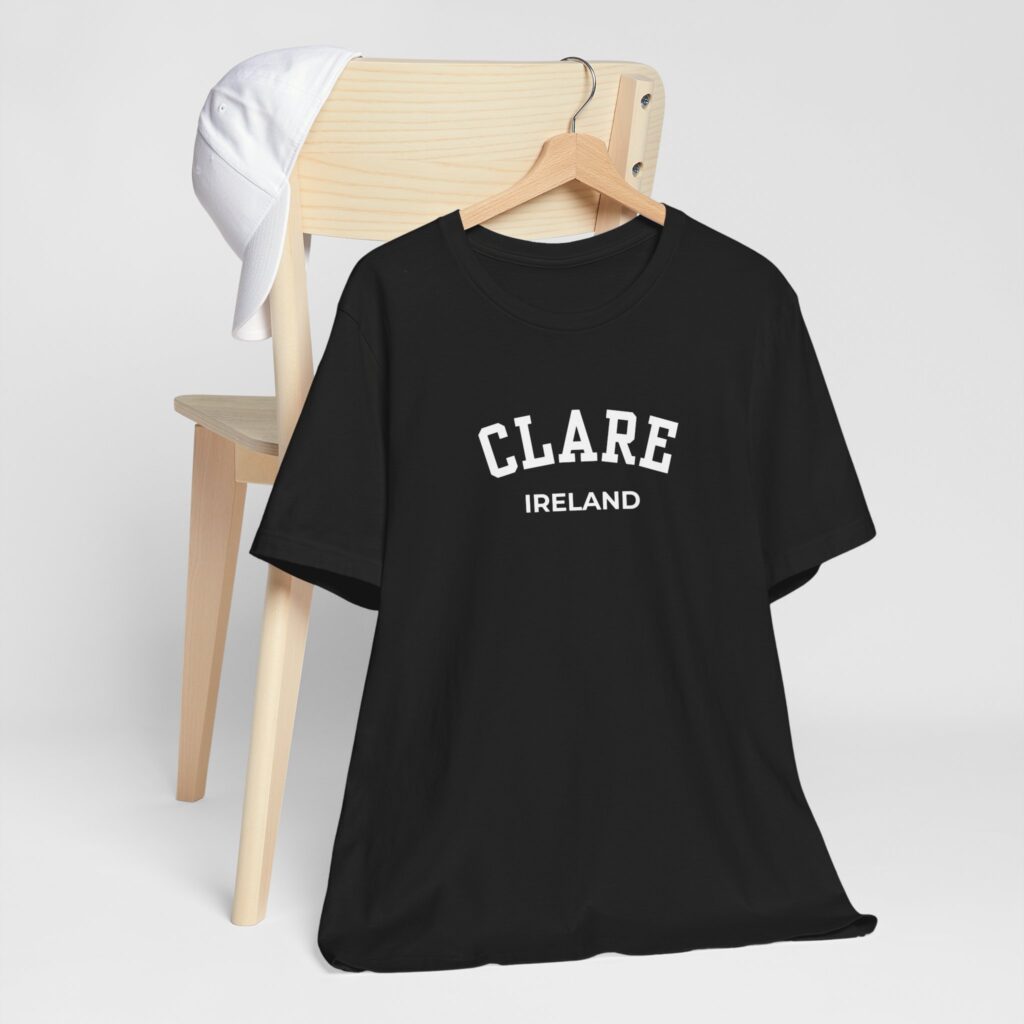 Comfortable Clare Ireland shirt in black